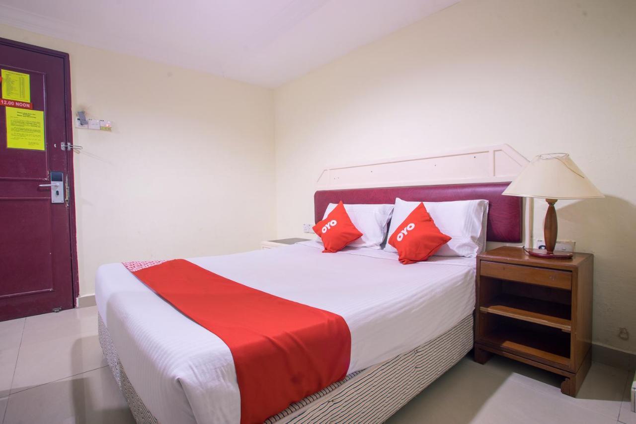 Carlton Star Hotel Серембан Екстериор снимка